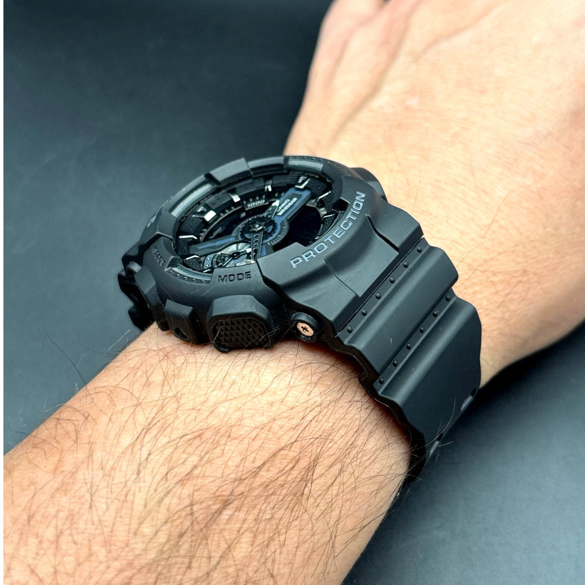 Casio G-Shock GA110-1B Men’s Black Analog-Digital 200M Watch NIBWT