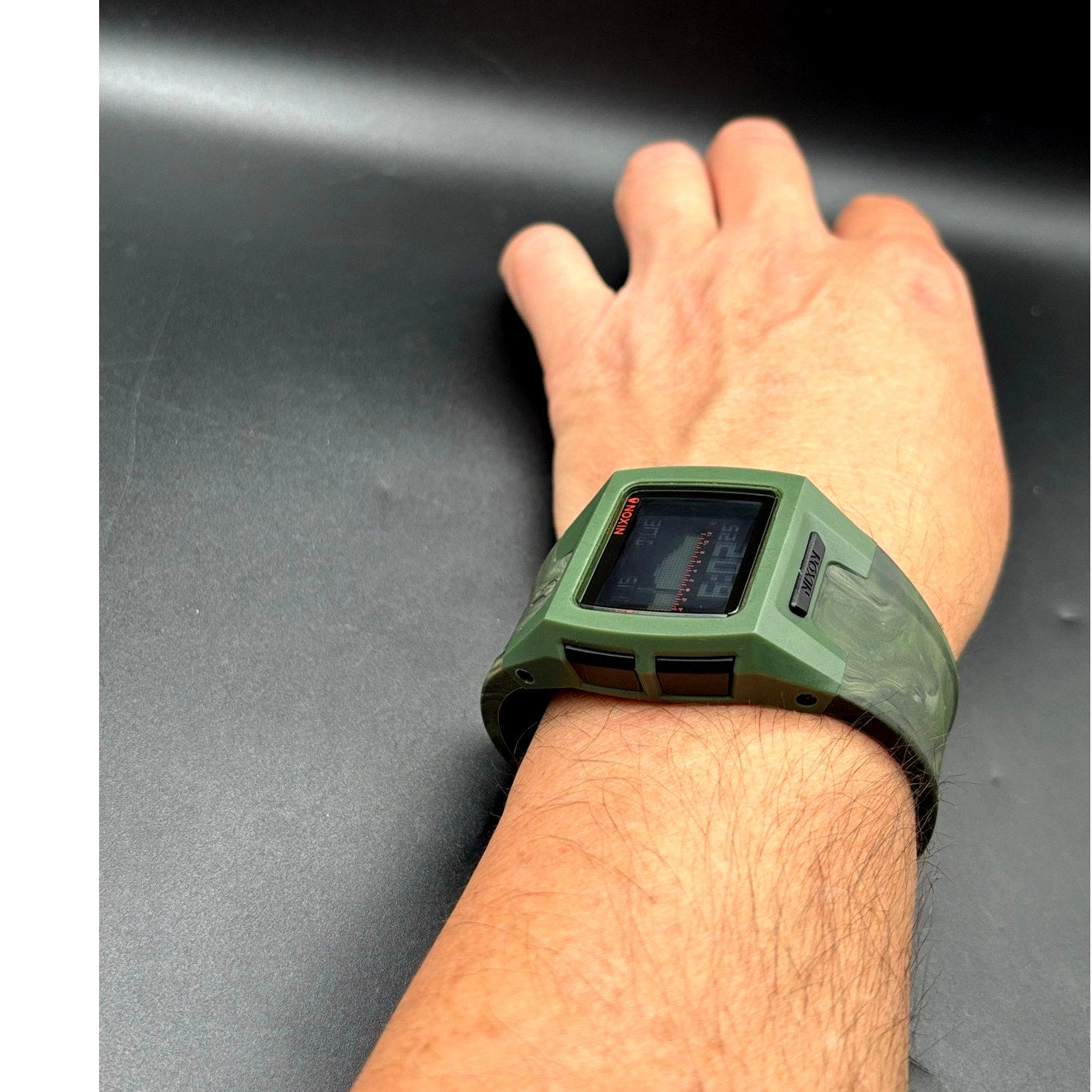 Nixon Lodown II Green Camo Digital Tide Watch Surf 100M