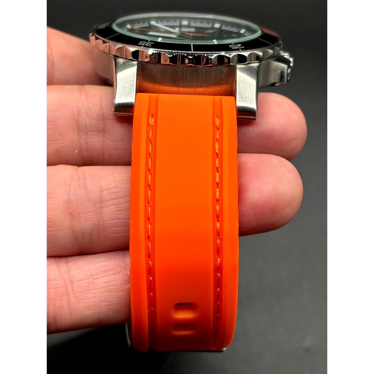 Fossil Sport AM4259 Dive Style Orange Silicone Strap Men’s Watch 46mm 10 ATM NIB