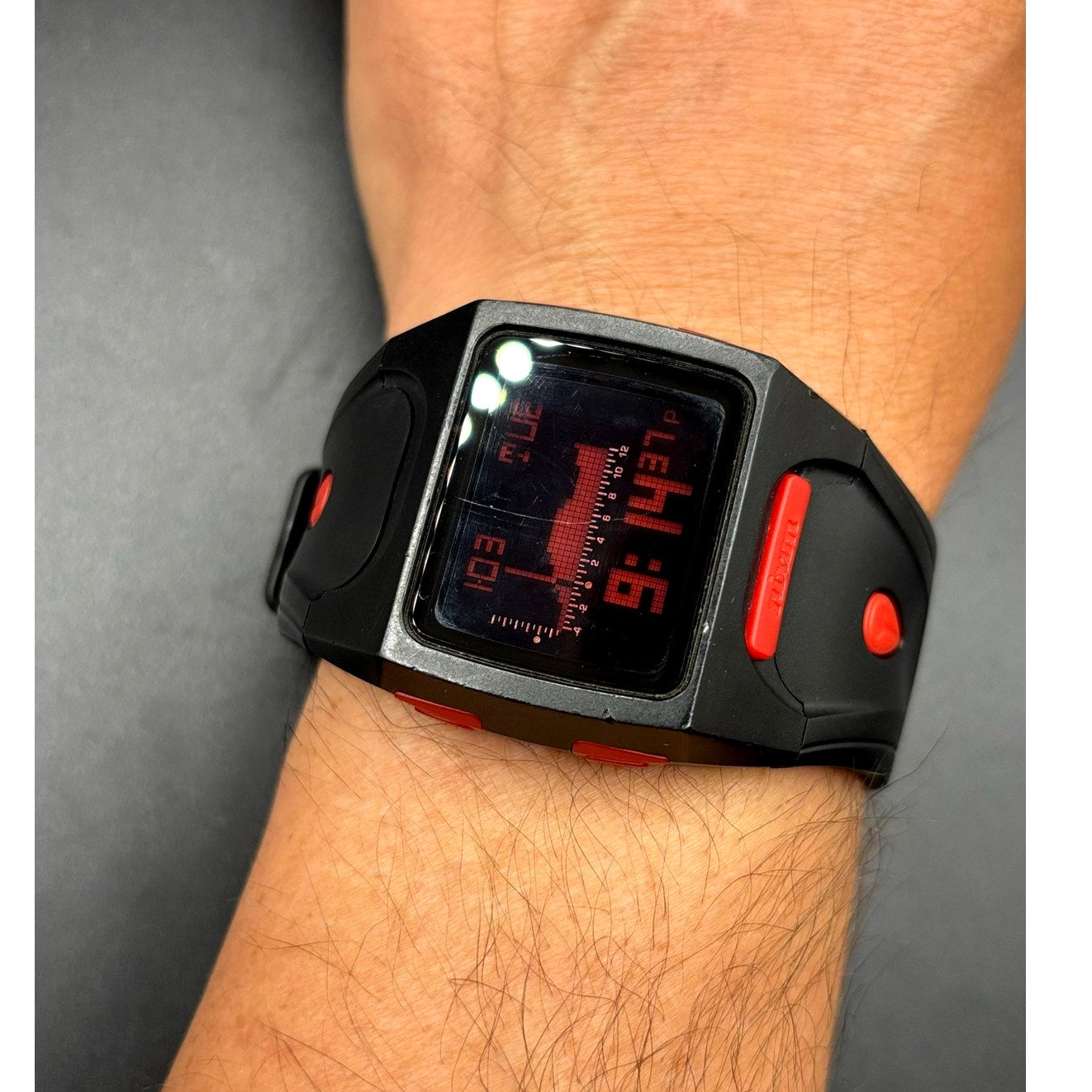 Nixon Lodown Digital Tide Surf Watch Black Red 100M Water Resistant