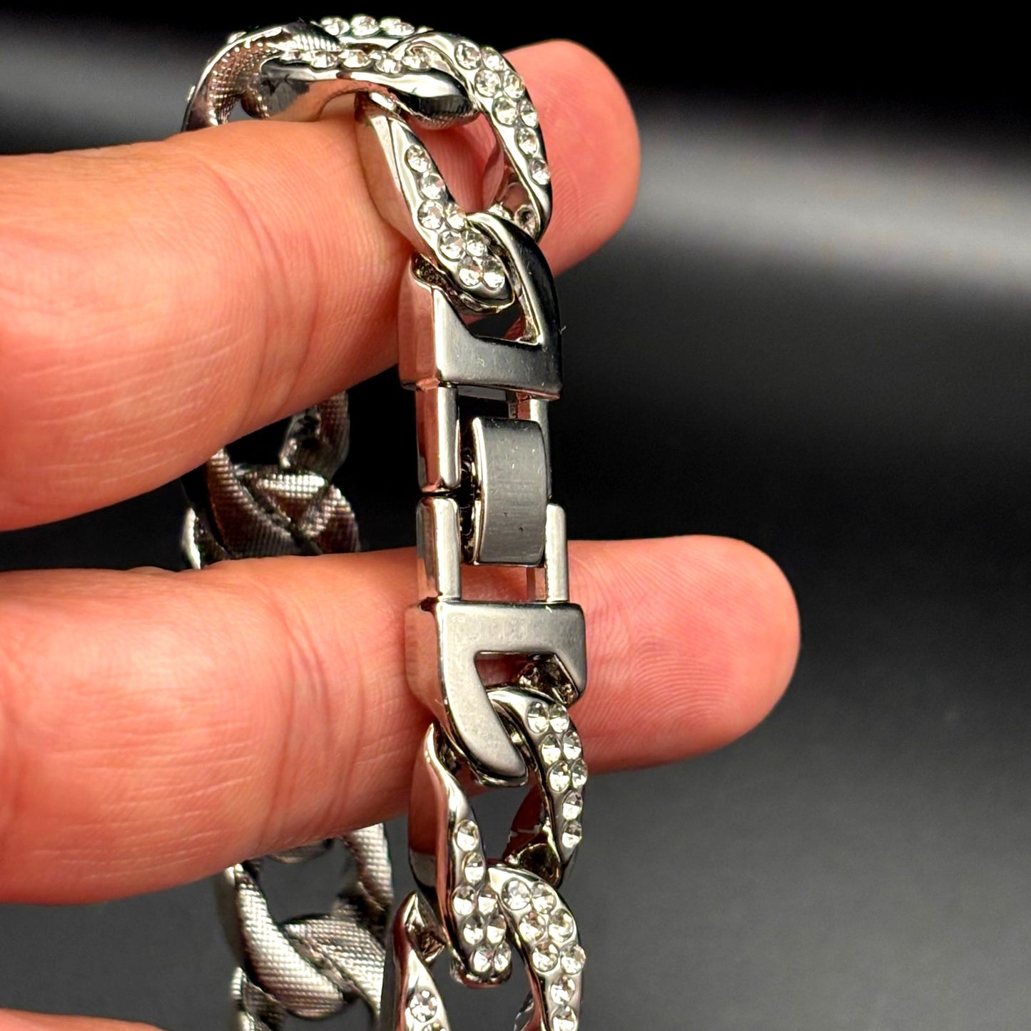 Akademiks Men’s Stainless Steel  240 Cubic Zirconia Cuban Link Iced Bracelet NWT