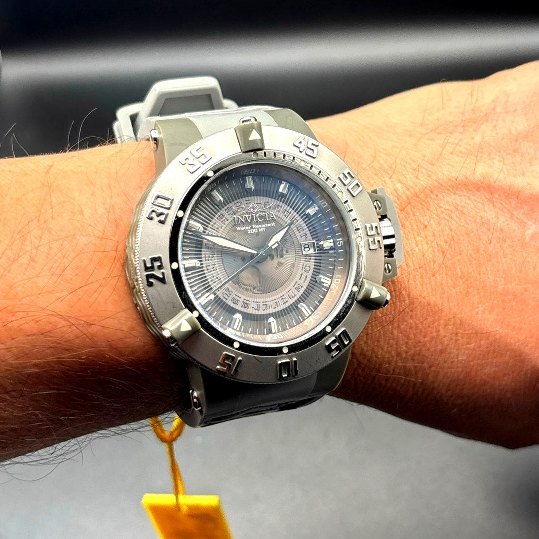 Invicta 10105 Subaqua NOMA III Grey Dial Rubber Strap 50mm Watch NIBWT