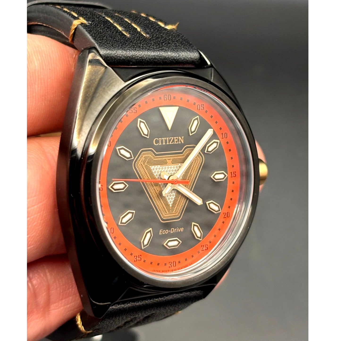 Citizen Eco-Drive Men's Marvel Tony Stark  AW2075-05W Leather Strap Watch NIBWT