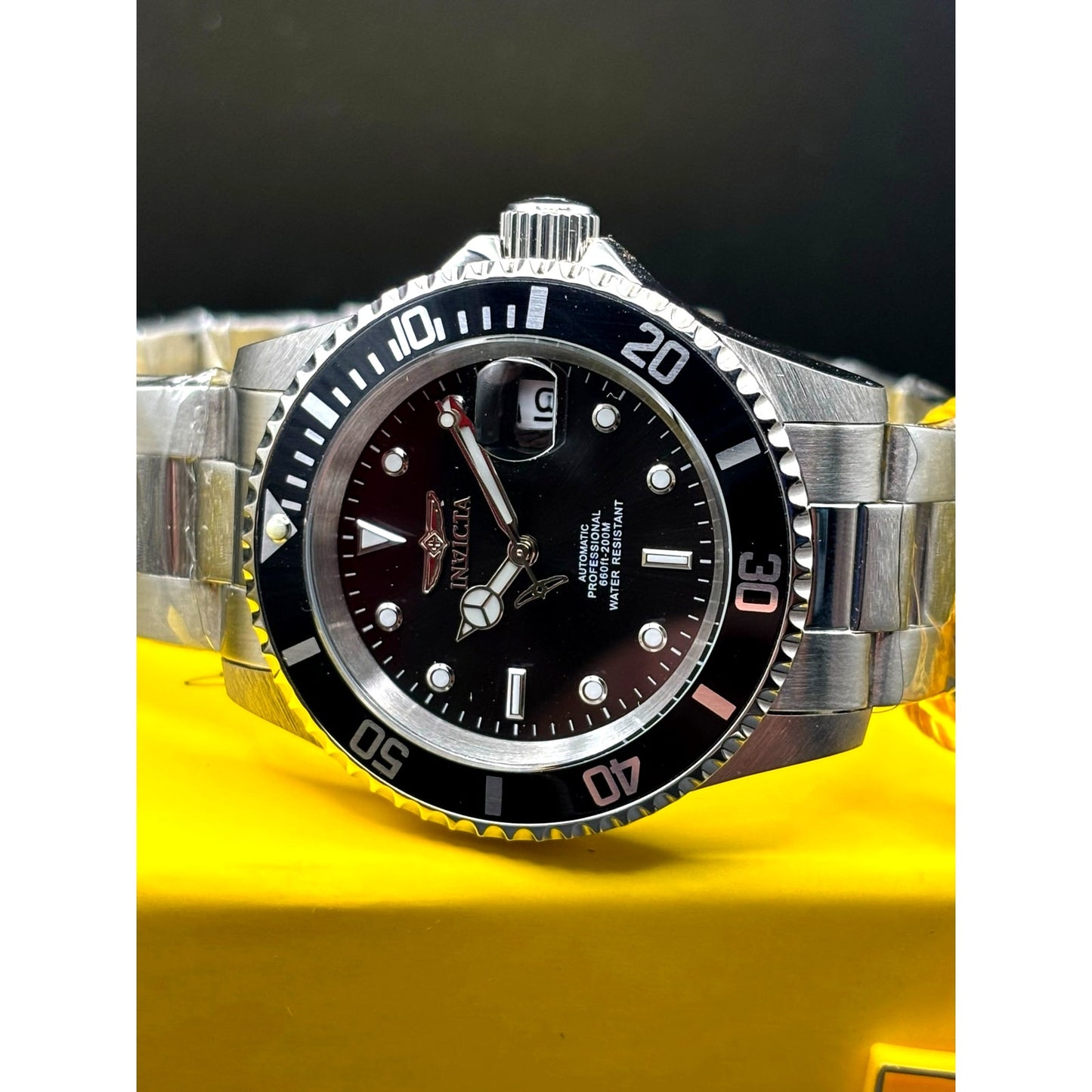 Invicta 69748 Pro Diver Automatic Mens Watch 40mm Black Dial 200M Steel NIBWT