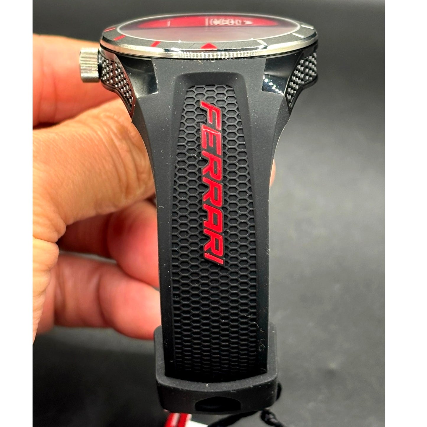 Ferrari Red Rev T 830437 Red Dial Quartz Men’s 44mm Watch NIBWT