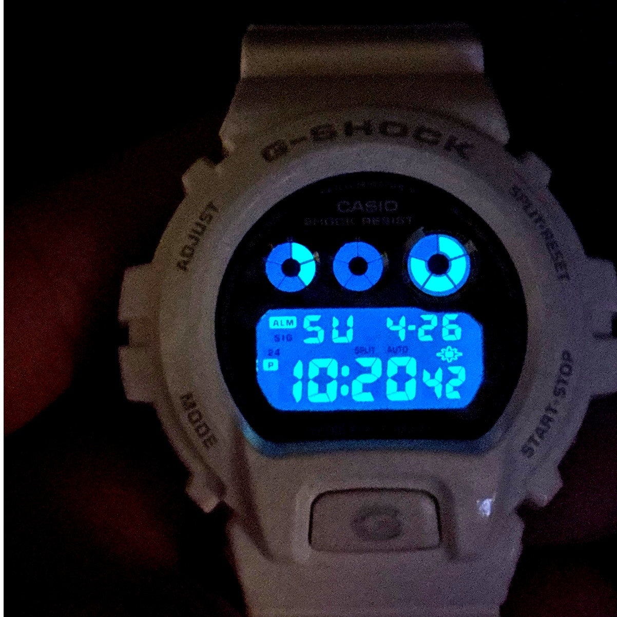 Casio G-Shock DW6900-7 Metallic Mirror White Glossy Digital Men's Watch NIBWT