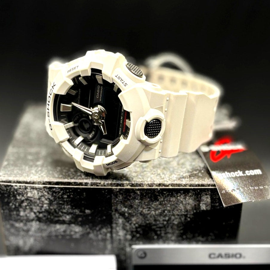 Casio G-Shock GA700-7A Men’s White Analog Digital 53mm Case 200M Watch NIBWT