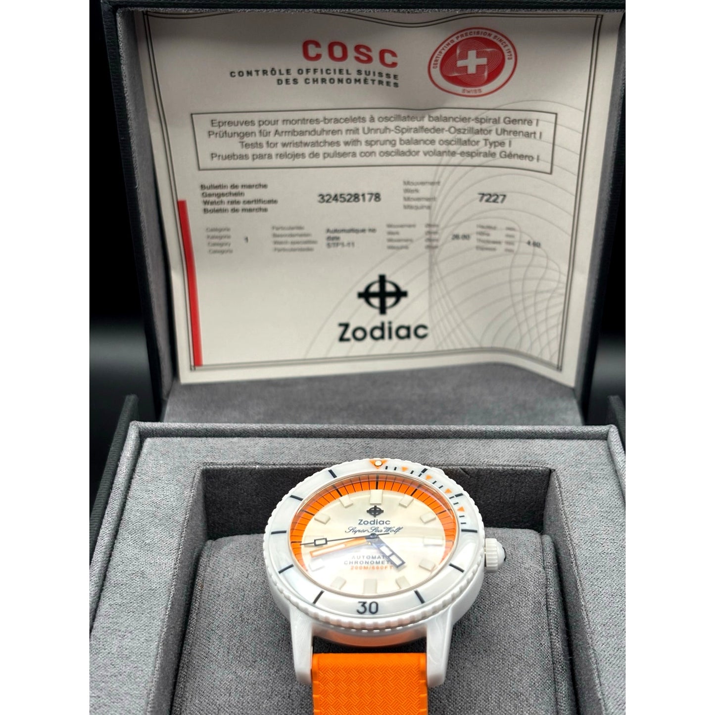 Zodiac Super Sea Wolf ZO9591 Men’s Automatic COSC Diver Watch NIBWT