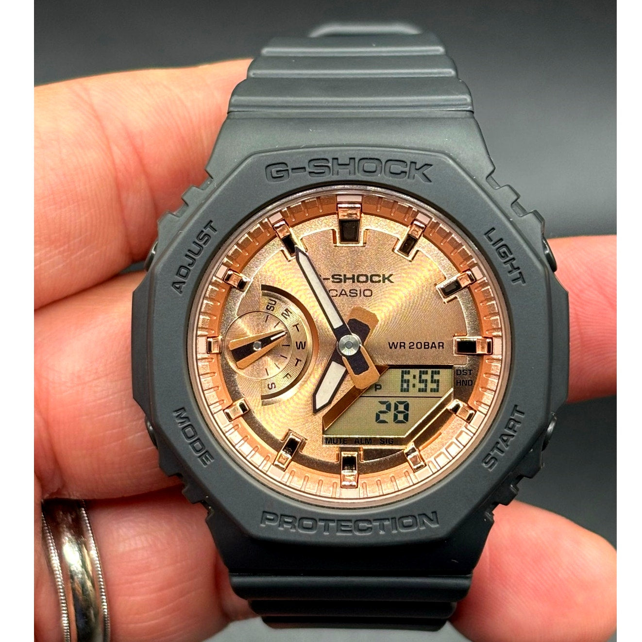 Casio G-Shock GMA-S2100MD-1A Women’s Rose Gold Dial Analog-Digital Watch NIB