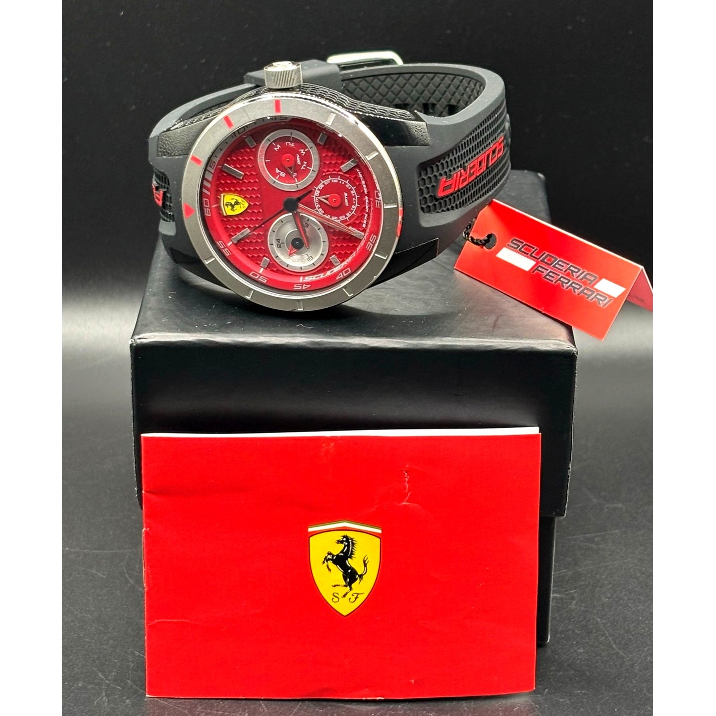 Ferrari Red Rev T 830437 Red Dial Quartz Men’s 44mm Watch NIBWT