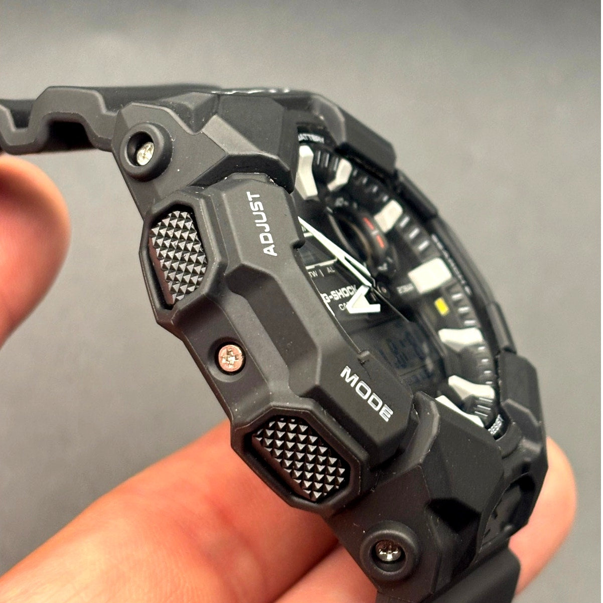 Casio G-Shock GA010-1A Carbon Core Guard Analog Digital 200M Men's Watch NIBWT