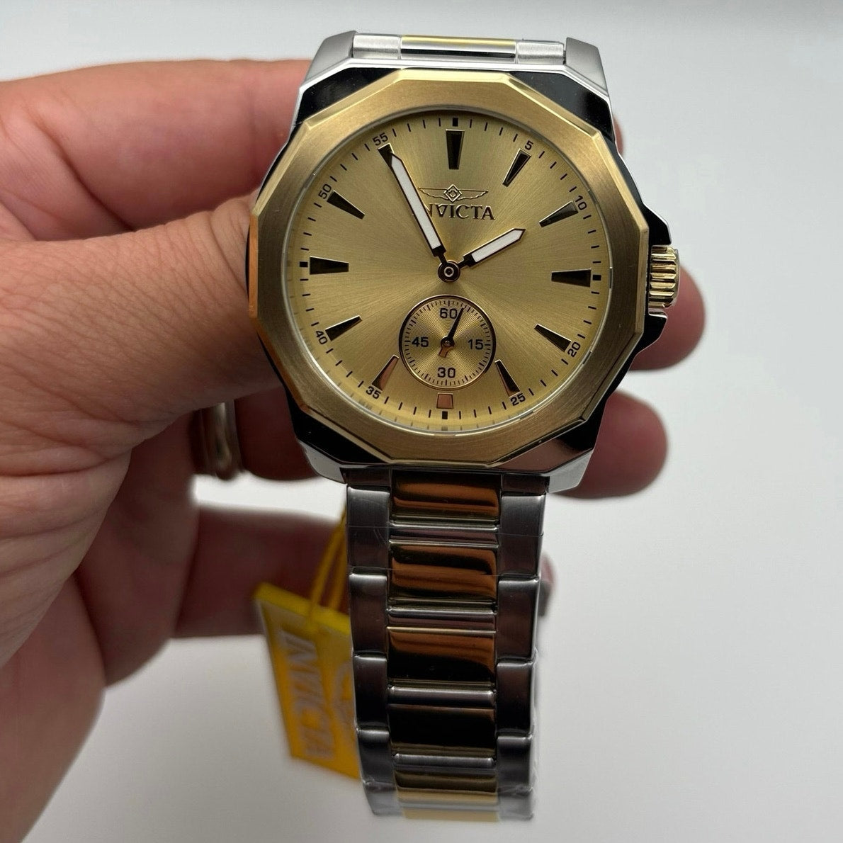 Invicta Speedway 49329 Mens 42mm Two Tone Stainless Steel Quartz Watch BNWT