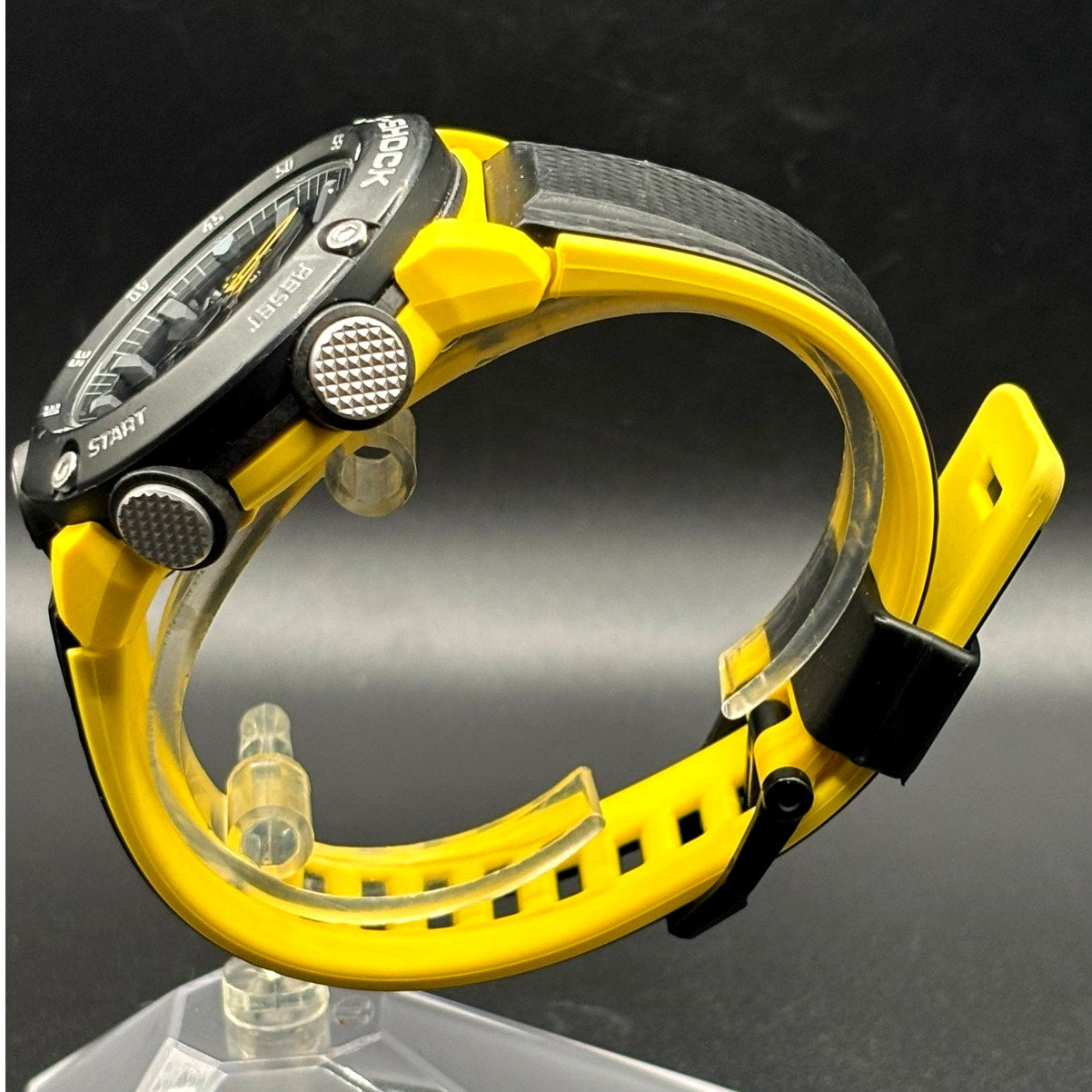 Casio G-Shock GA-2000-1A9 Carbon Core Guard 200M Yellow Black Men’s Watch