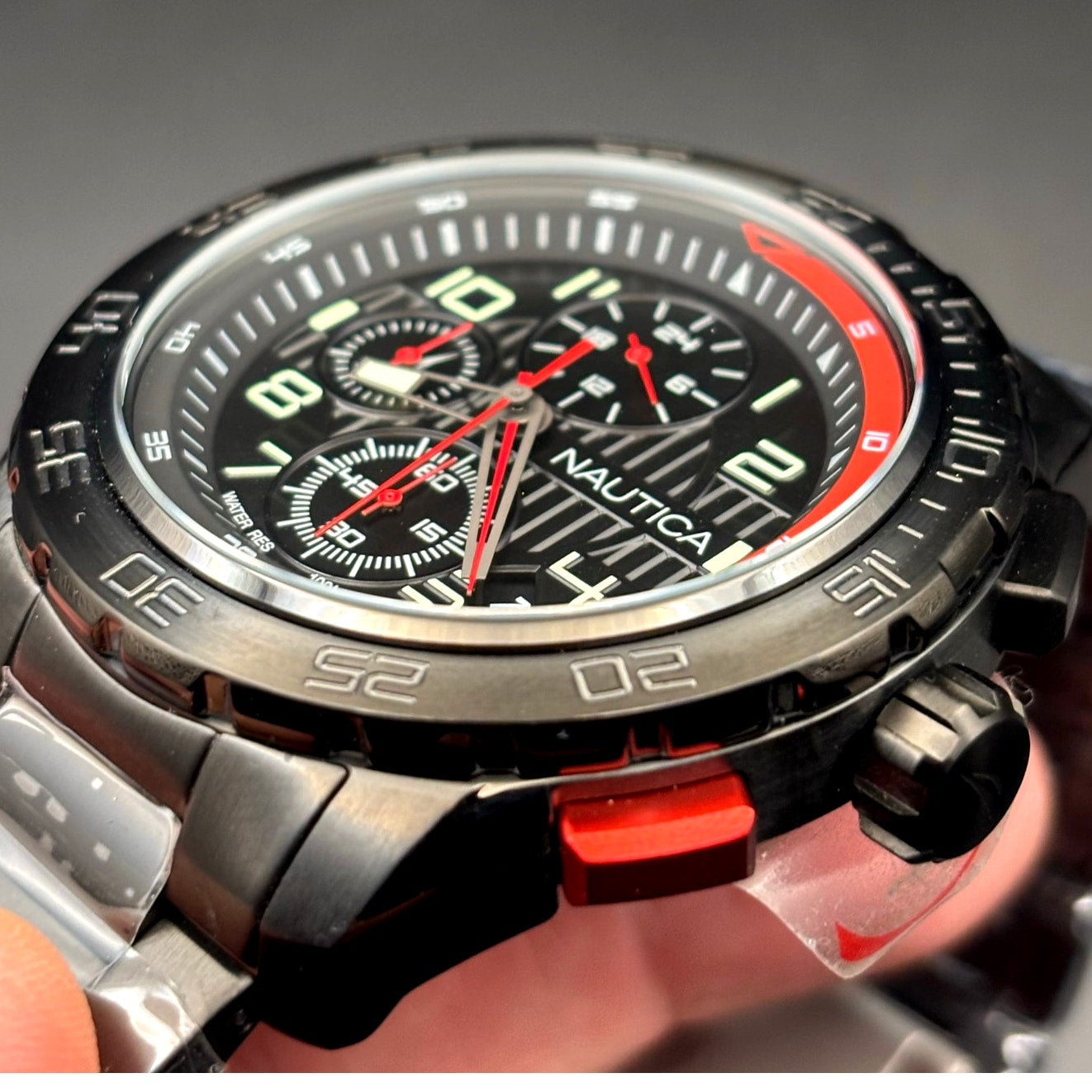 Nautica NAPNS305 Mens Chronograph Recycled Stainless Steel Bracelet Watch NIBWT