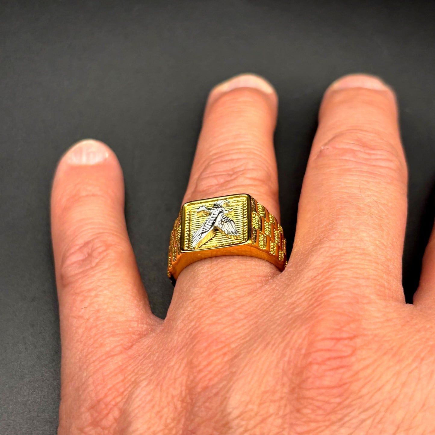 Blackjack BJZ78G Men’s Gold Stainless Steel Eagle Ring SZ # 10 NWT