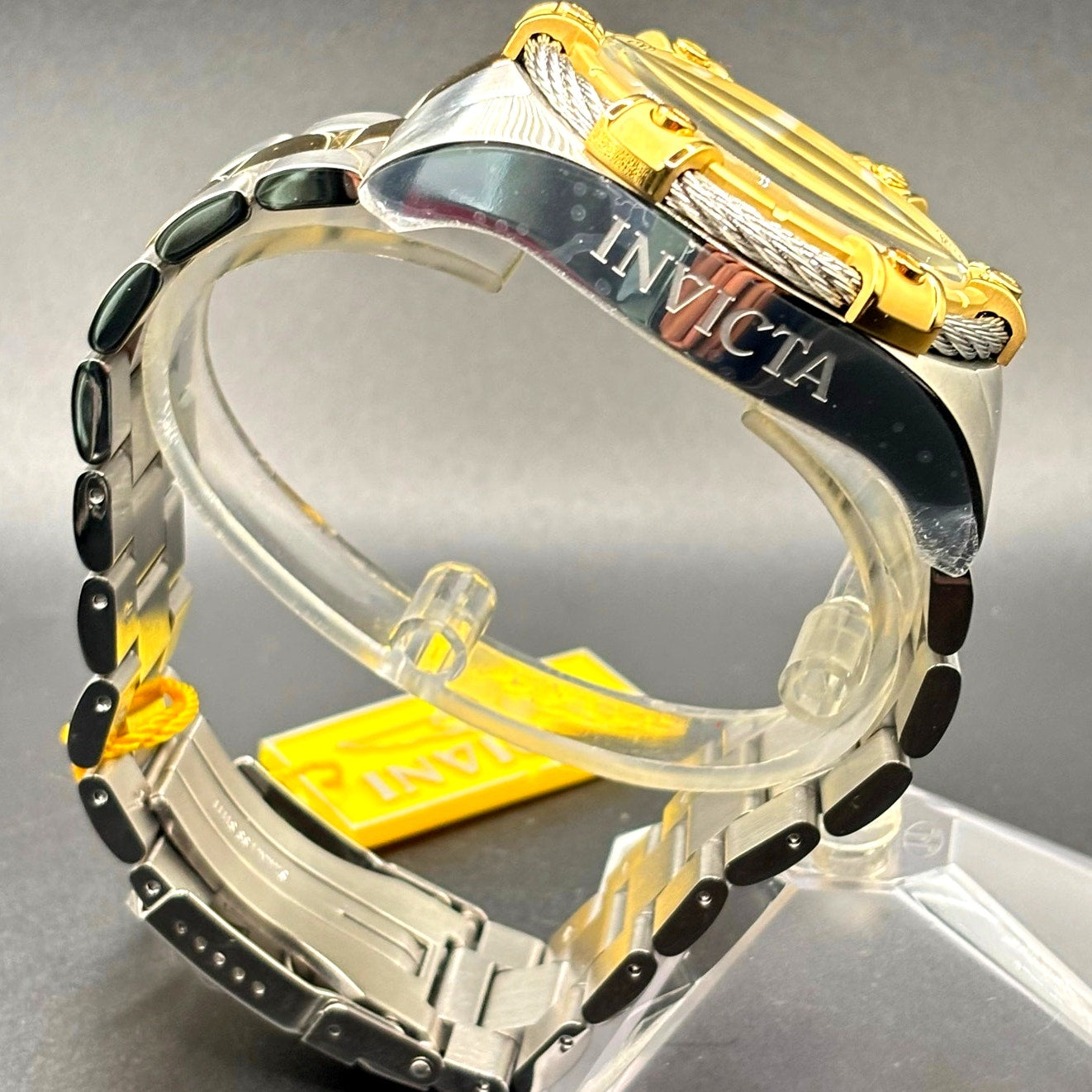 Invicta Bolt Ace 49747 Chronograph 52mm Gold Tone Cable Bezel Men’s Watch NIBWT