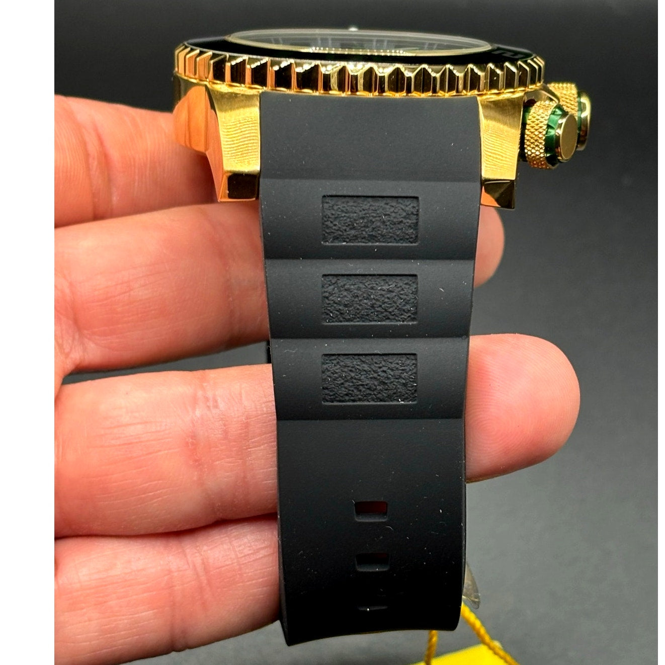 Invicta Sea Hunter 48987 Men’s 52mm Silicone Strap Gold Dive Watch NIBWT
