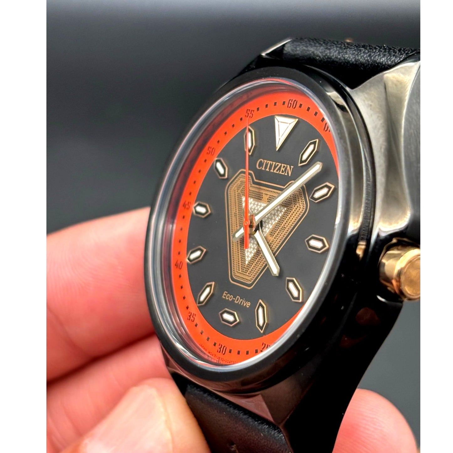 Citizen Eco-Drive Men's Marvel Tony Stark  AW2075-05W Leather Strap Watch NIBWT