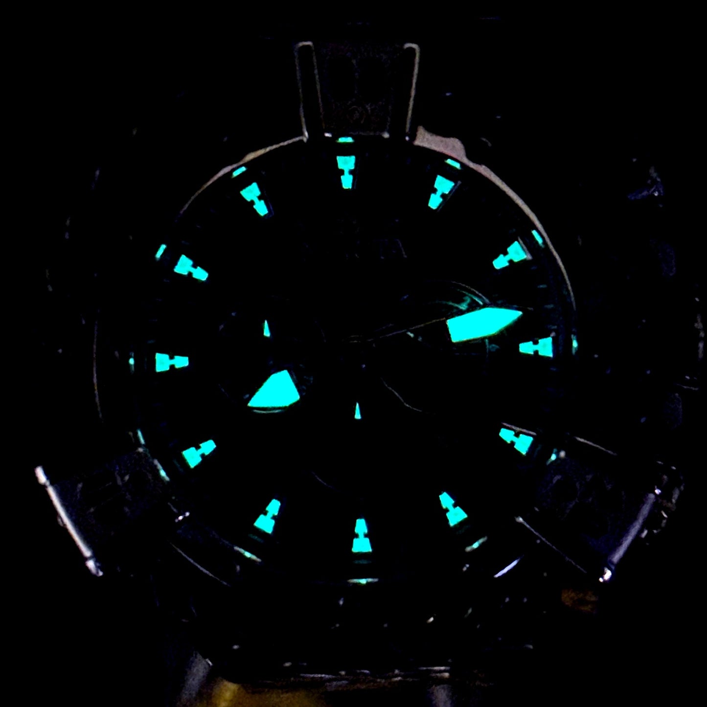 Invicta Bolt Herc 48160 Chronograph 54mm Black Stainless Steel Men’s Watch NIBWT