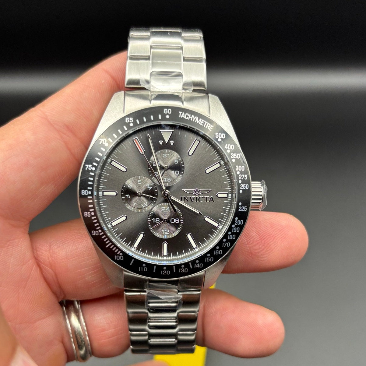 Invicta Aviator 47592 Men’s 45mm Quartz Charcoal Dial SS Bracelet 100M NIBWT