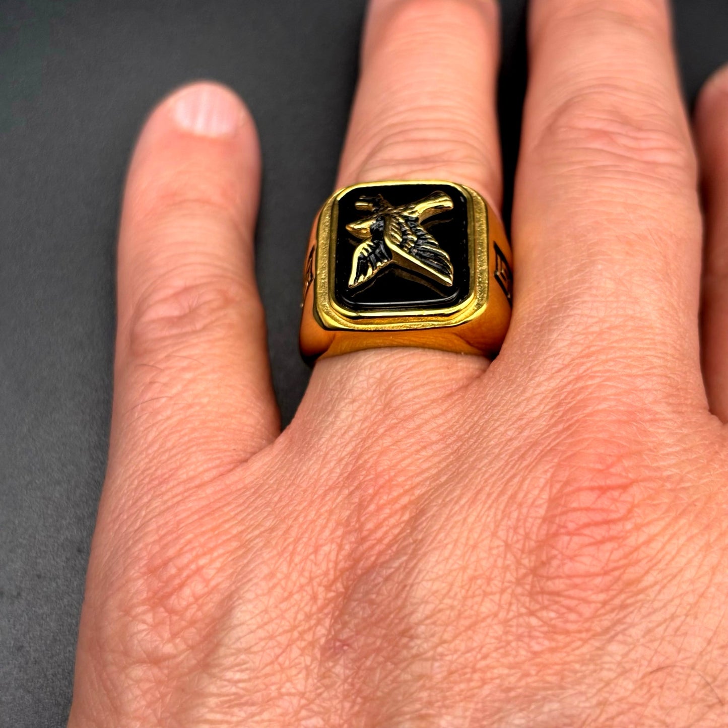 Blackjack BJZ03G Mens Onyx Eagle Ring 18K Gold Plated Stainless Steel NWT