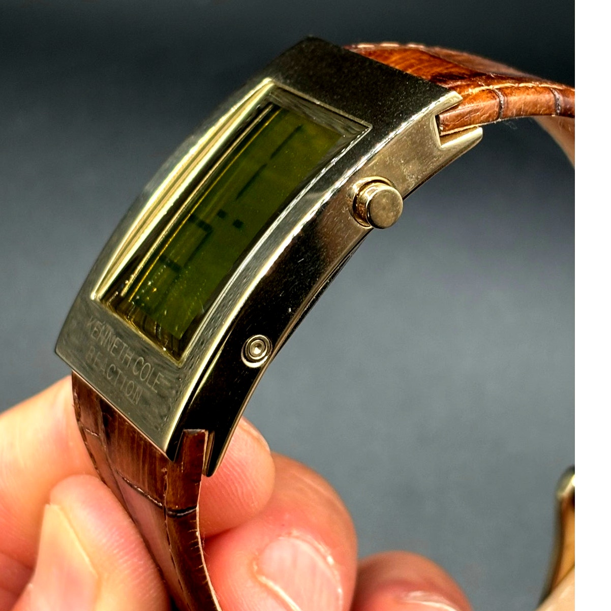 Kenneth Cole Reaction KC1398 Digital Gold Tone Brown Embossed Leather Watch Y2K