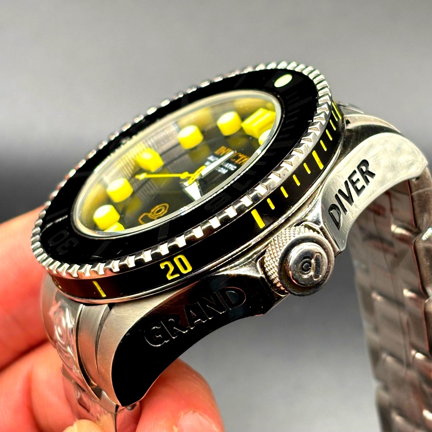 Invicta Grand Diver 19797 Automatic 47mm NH35A 300M Diver Watch