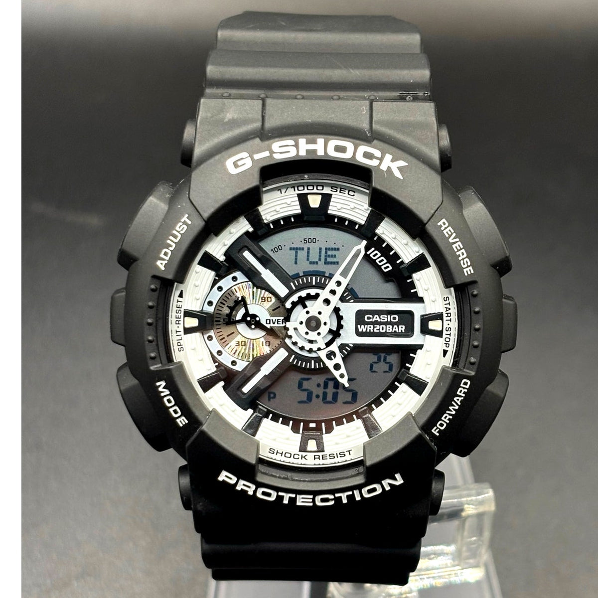 Casio G-Shock GA-110BW-1A Black White Analog Digital 200M Watch NWOT