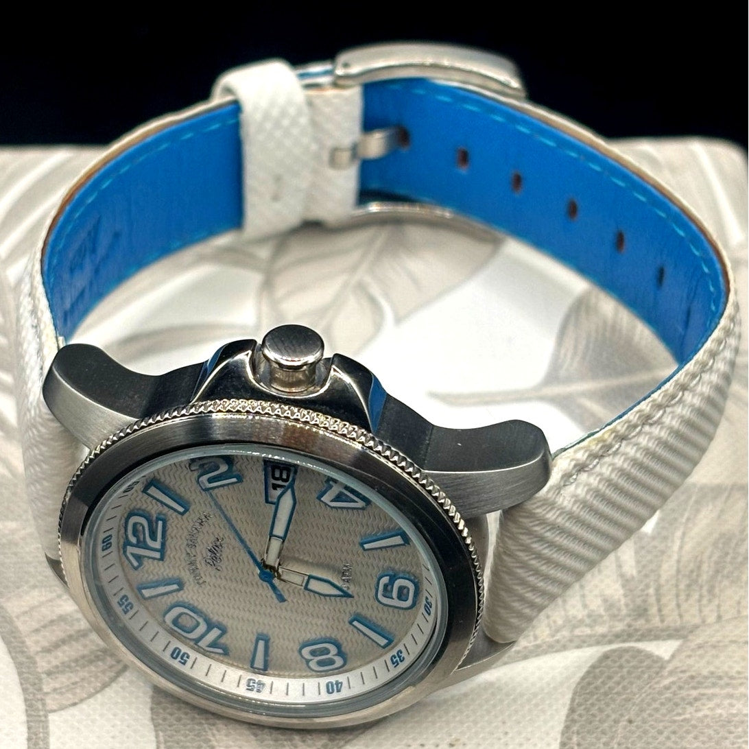 Tommy Bahama Relax RLX2017 Women’s 36mm White Blue Quartz Watch Full Set