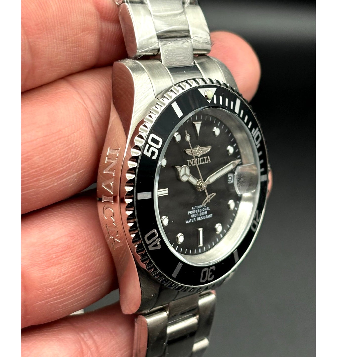 Invicta 69748 Pro Diver Automatic Mens Watch 40mm Black Dial 200M Steel NIBWT