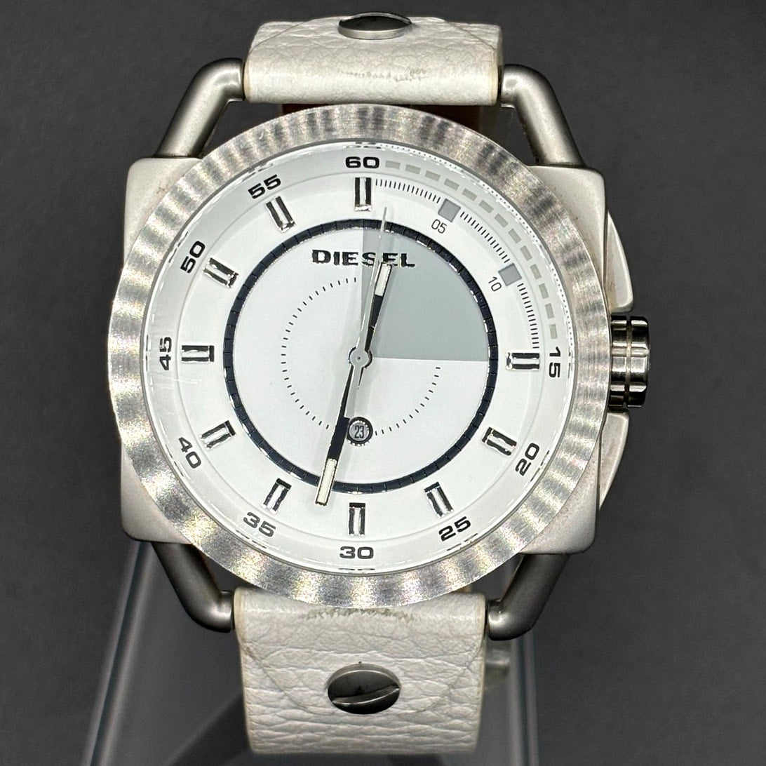 Diesel DZ1577 Descender White Dial White Leather Men’s Watch 46mm