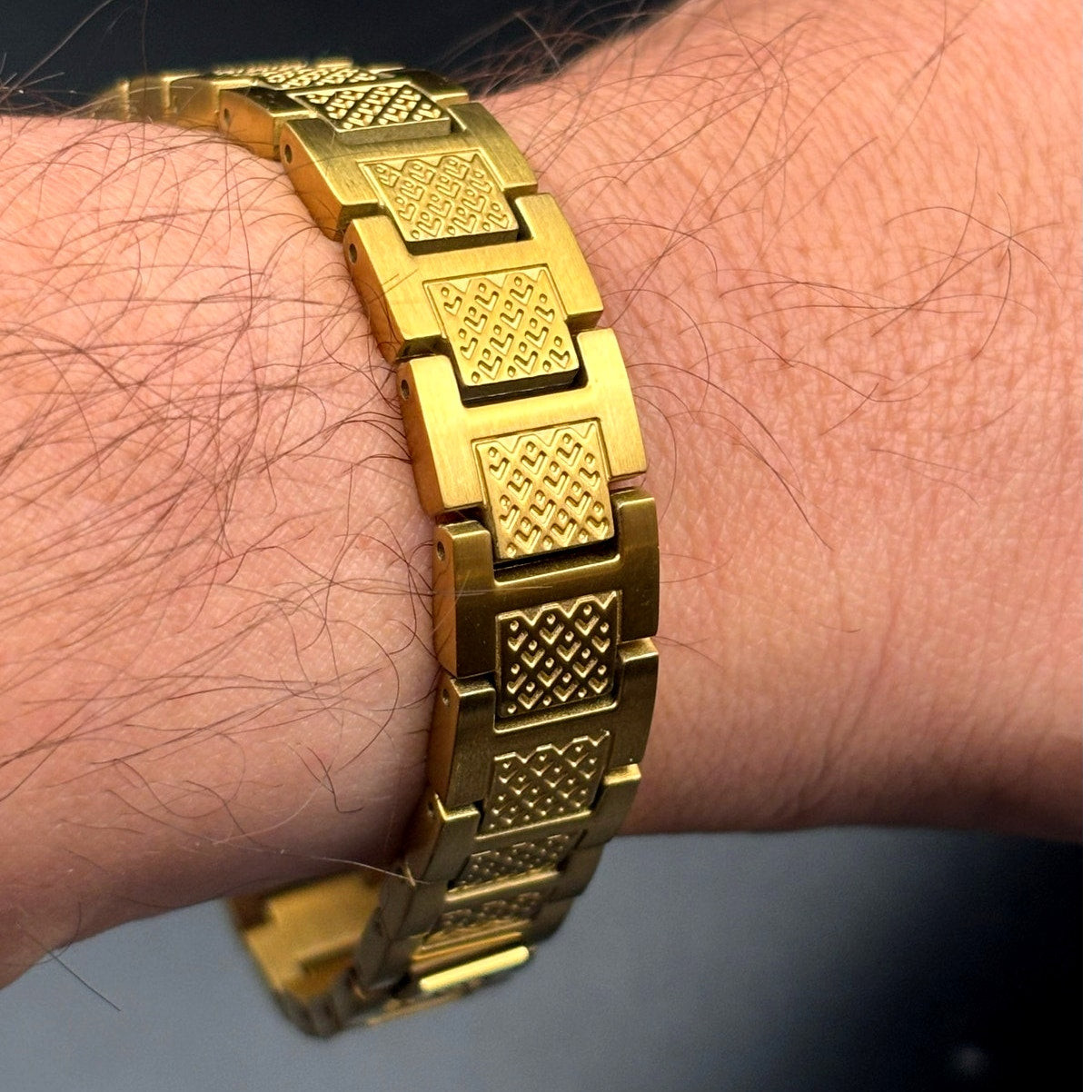 Lacoste Men's Metropole Ion Plated Gold Tone Stainless Steel H-Link Bracelet NIB