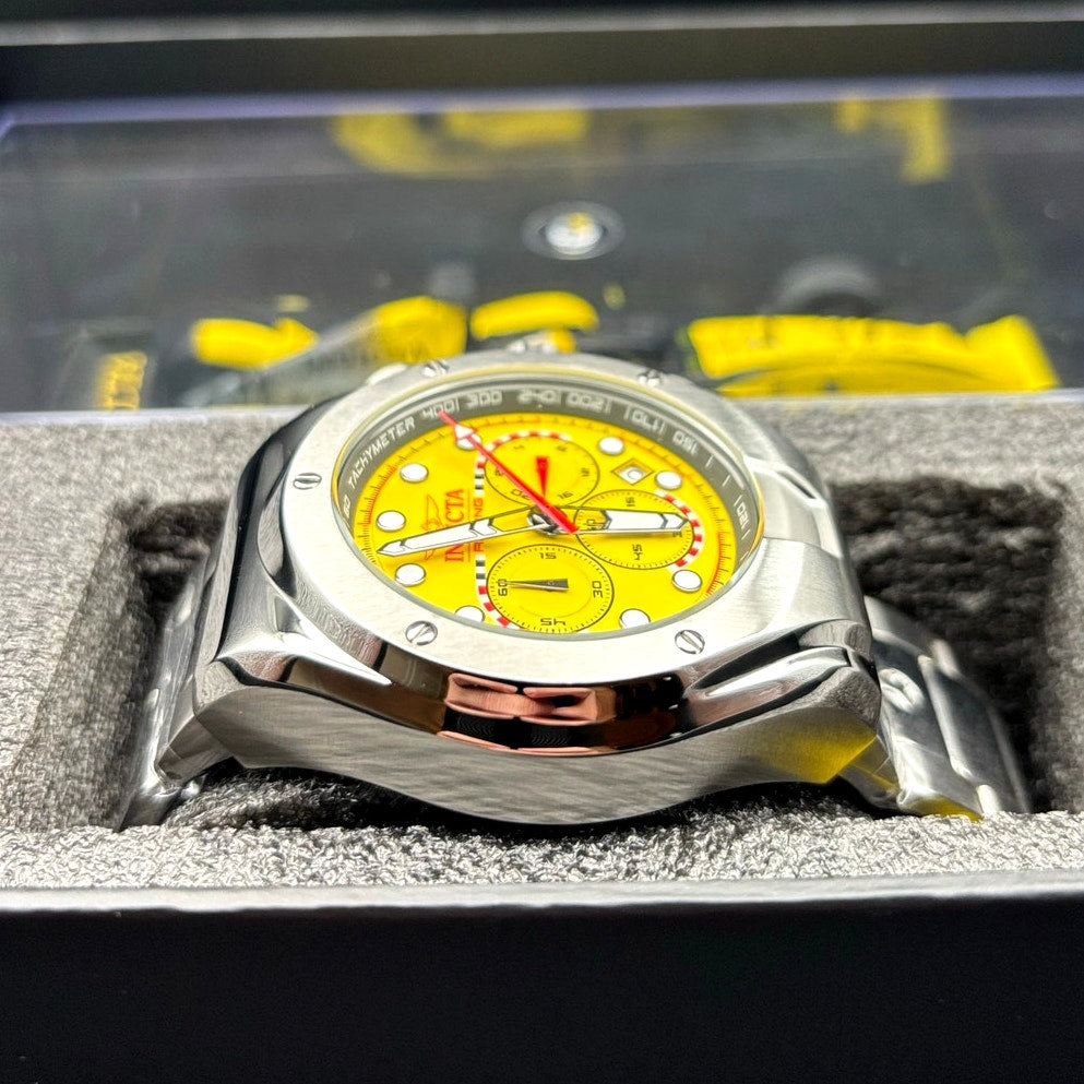 Invicta 47748 Racing RedLine Chrono + F2 Display Car Set Collector’s Edition NIB