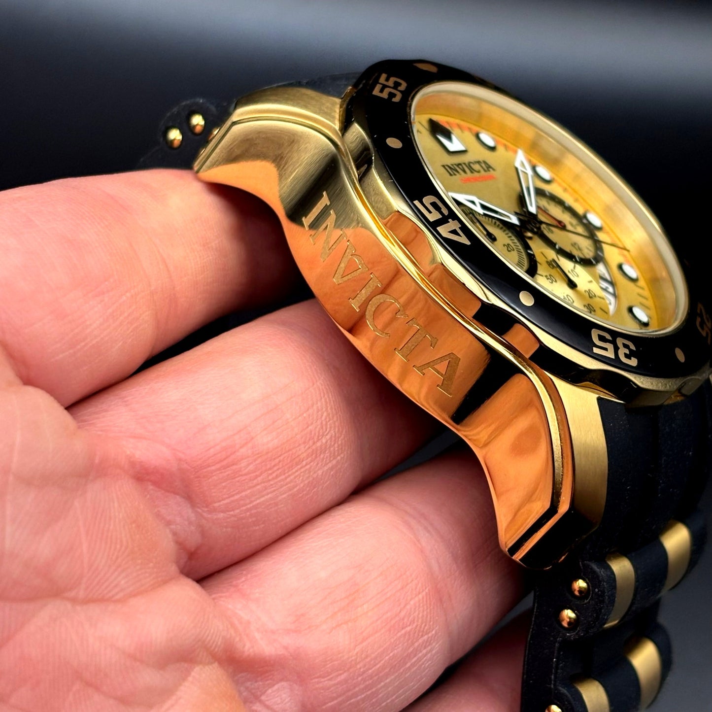 Invicta Pro Diver 17566 Men’s Chronograph Black & Gold Silicone Strap Watch NIB