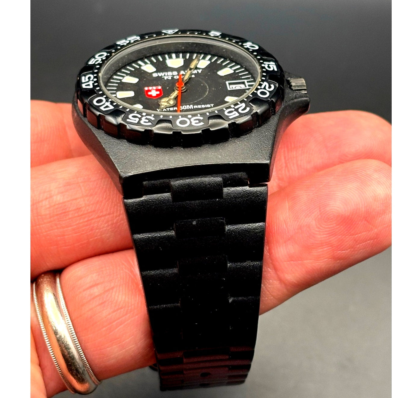 Swiss Army TNT Quartz S.A.W. Co. 1754 Swiss Made Vintage Men's Watch