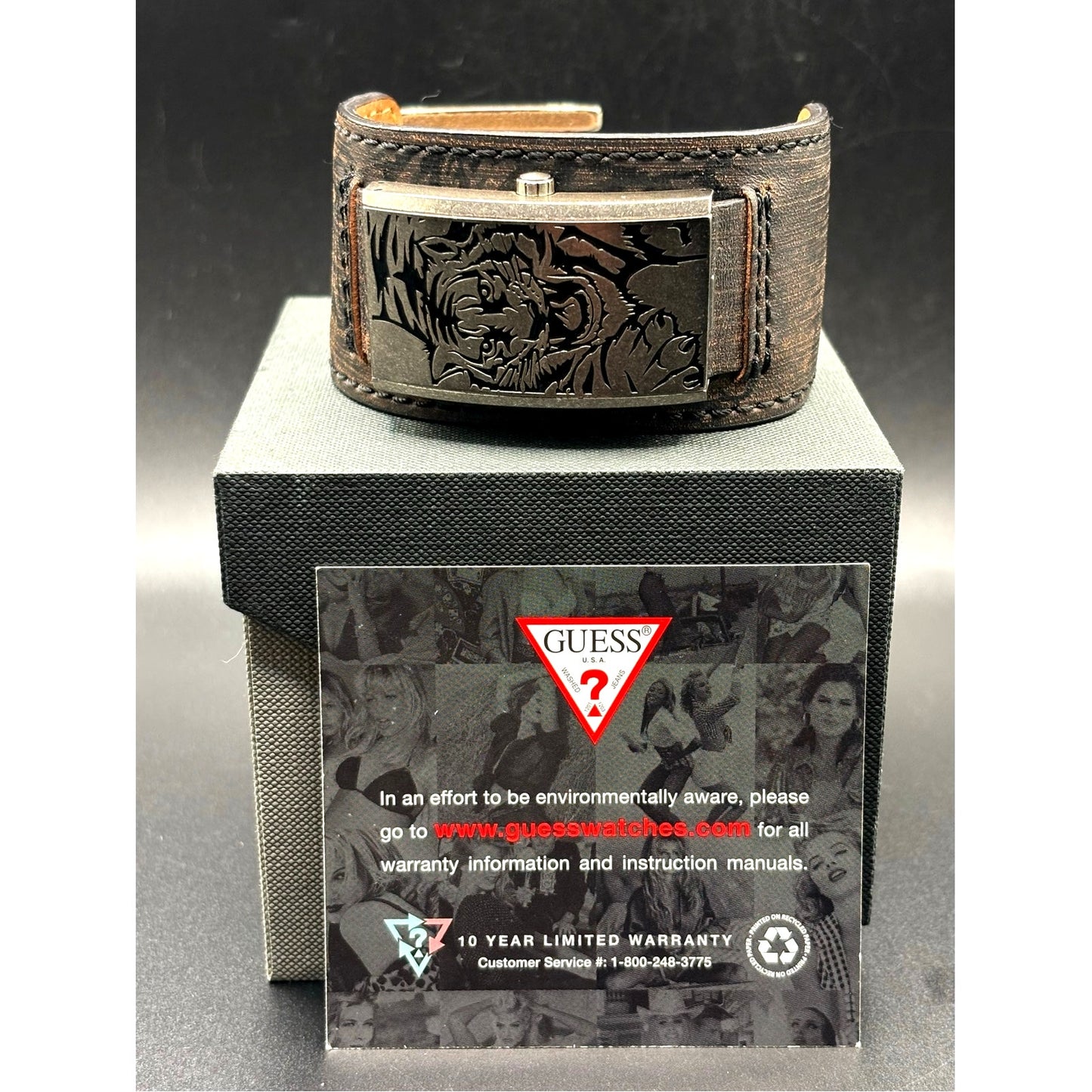 Vintage GUESS G55342L Armored Tiger Leather Cuff Flip Cover Y2K Watch