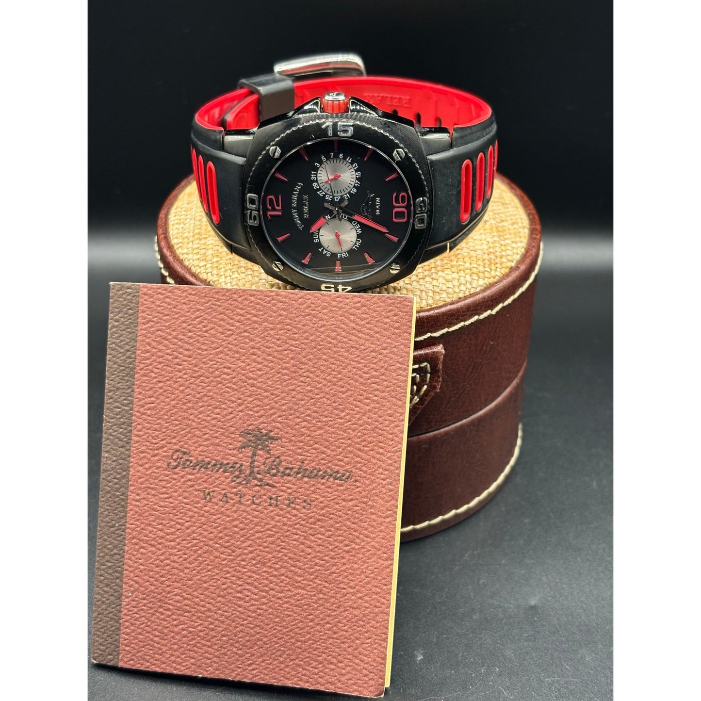 Tommy Bahama Relax TBRLX1033-A126 Reef Diver Black Red Silicone Men’s Watch