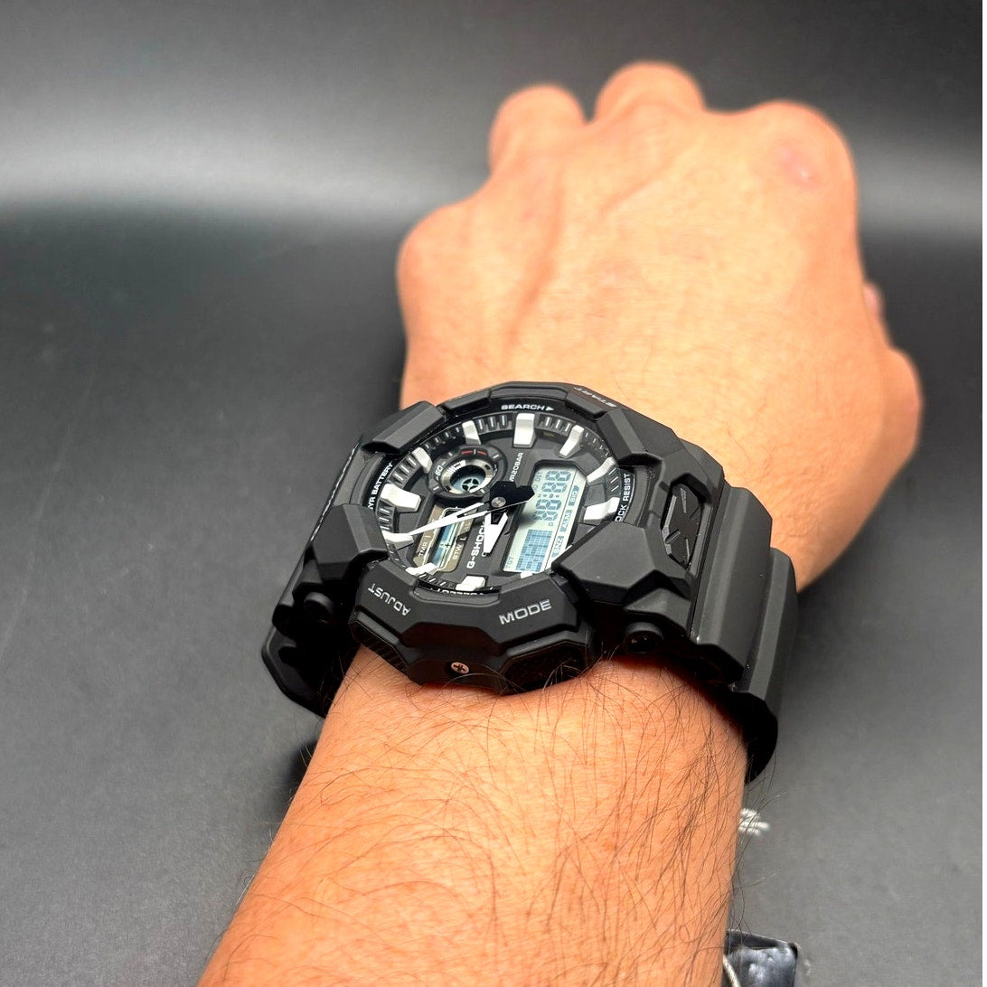 Casio G-Shock GA010-1A Carbon Core Guard Analog Digital 200M Men's Watch NIBWT