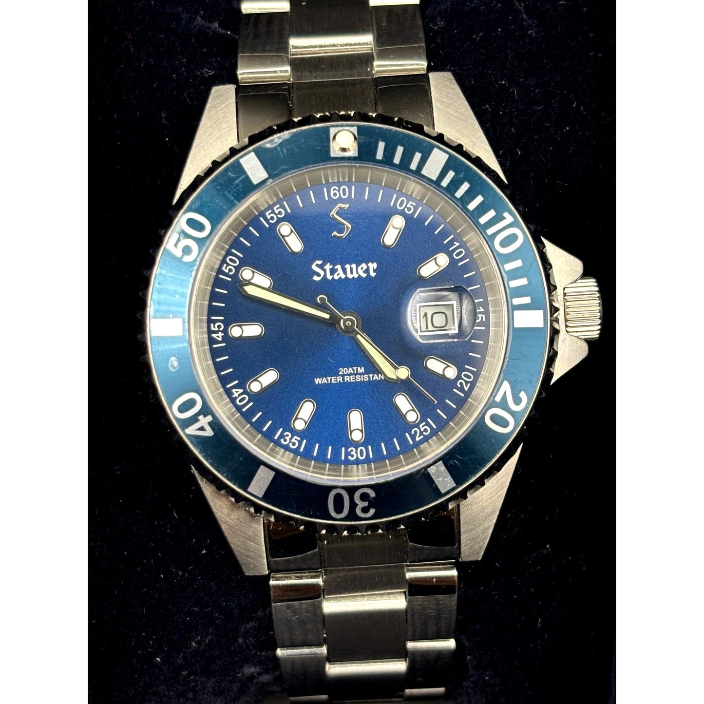 Stauer 29221 Excursion Dive Blue Dial 20 ATM Stainless Steel Date Men's Watch