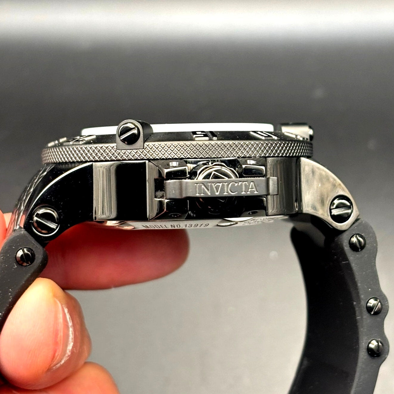 Invicta SubAqua NOMA III 13919 Mens Collector Edition GMT 500M Swiss Made NIBWT