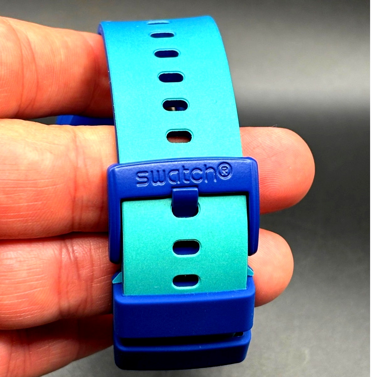 Swatch Big Bold Essentially SB01N700 Swiss Made Blue Gradient Day Date Watch NIB