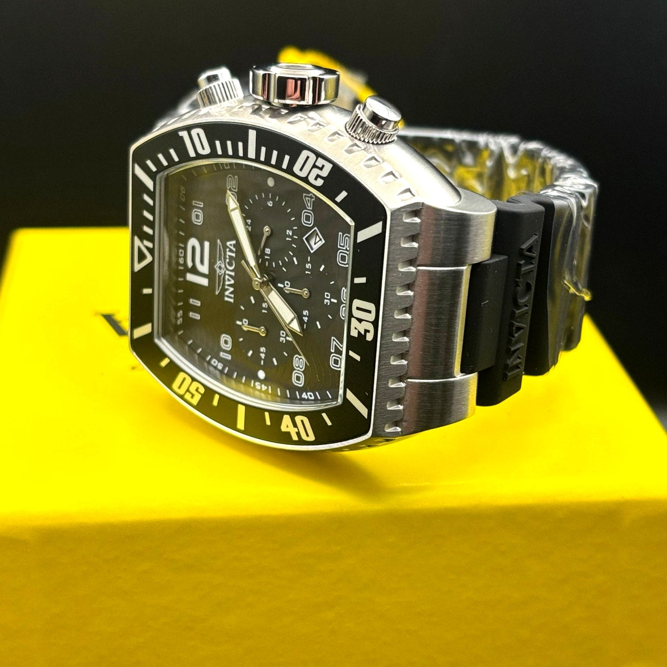Invicta 47282 Pro Diver Airlock Men's Chronograph Black Dial Silicone Strap New