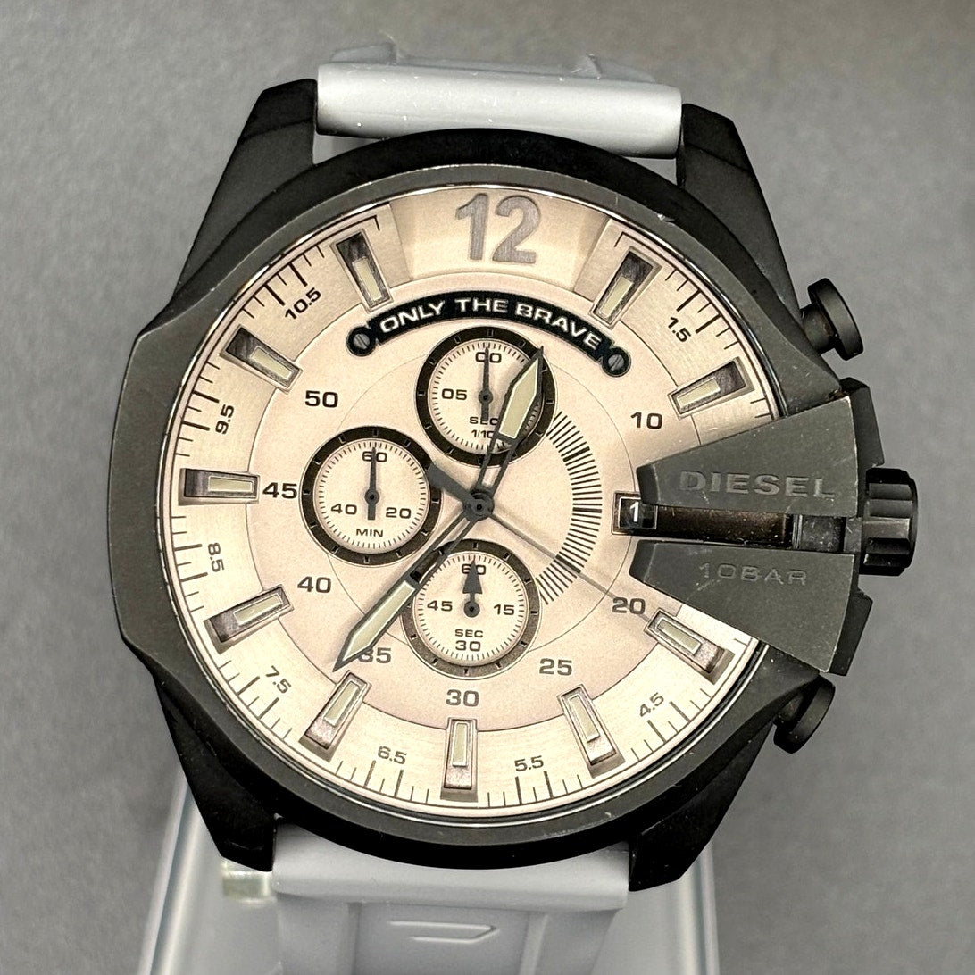 Diesel DZ4496 Mega Chief Men’s Chronograph Gray Dial Silicone Strap 51mm Watch