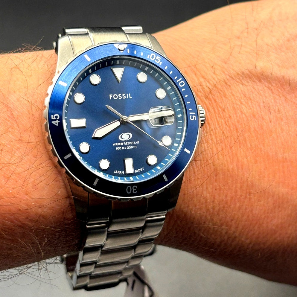 Fossil FS6029 Men’s Blue Dive Three-Hand Date Stainless Steel Watch 42mm NIBWT