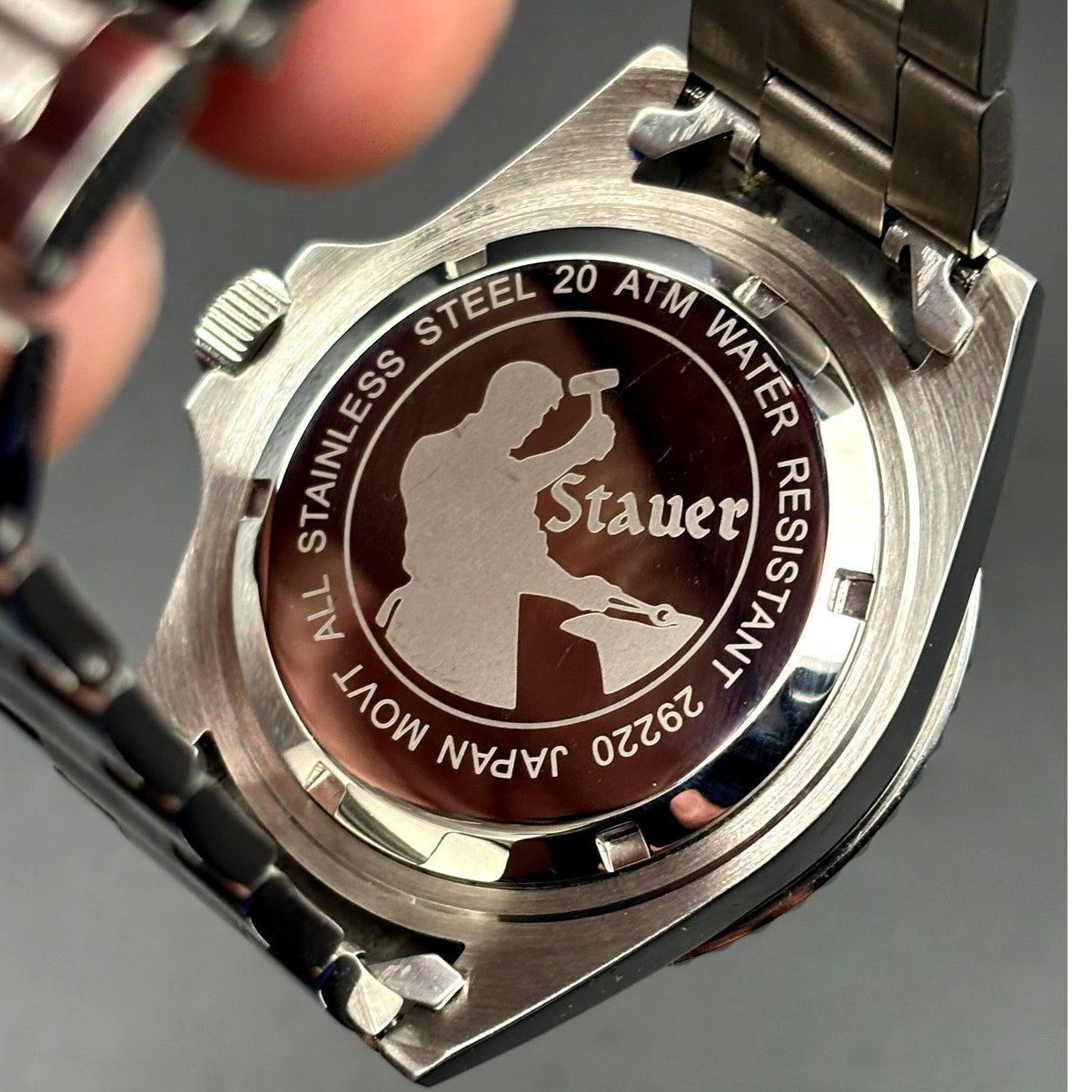 Stauer 29221 Excursion Dive Blue Dial 20 ATM Stainless Steel Date Men's Watch