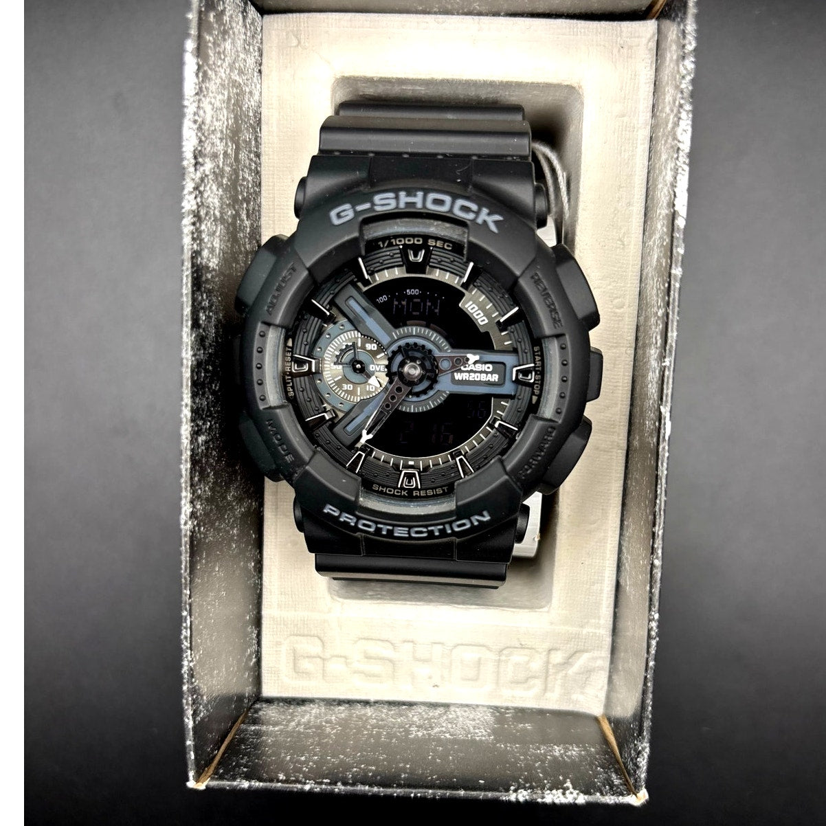 Casio G-Shock GA110-1B Men’s Black Analog-Digital 200M Watch NIBWT