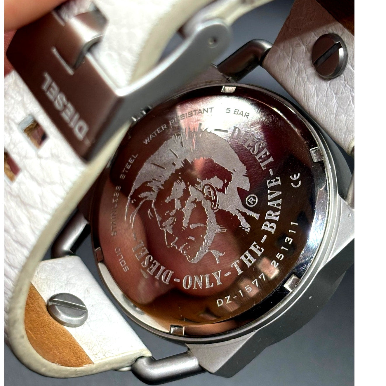 Diesel DZ1577 Descender White Dial White Leather Men’s Watch 46mm