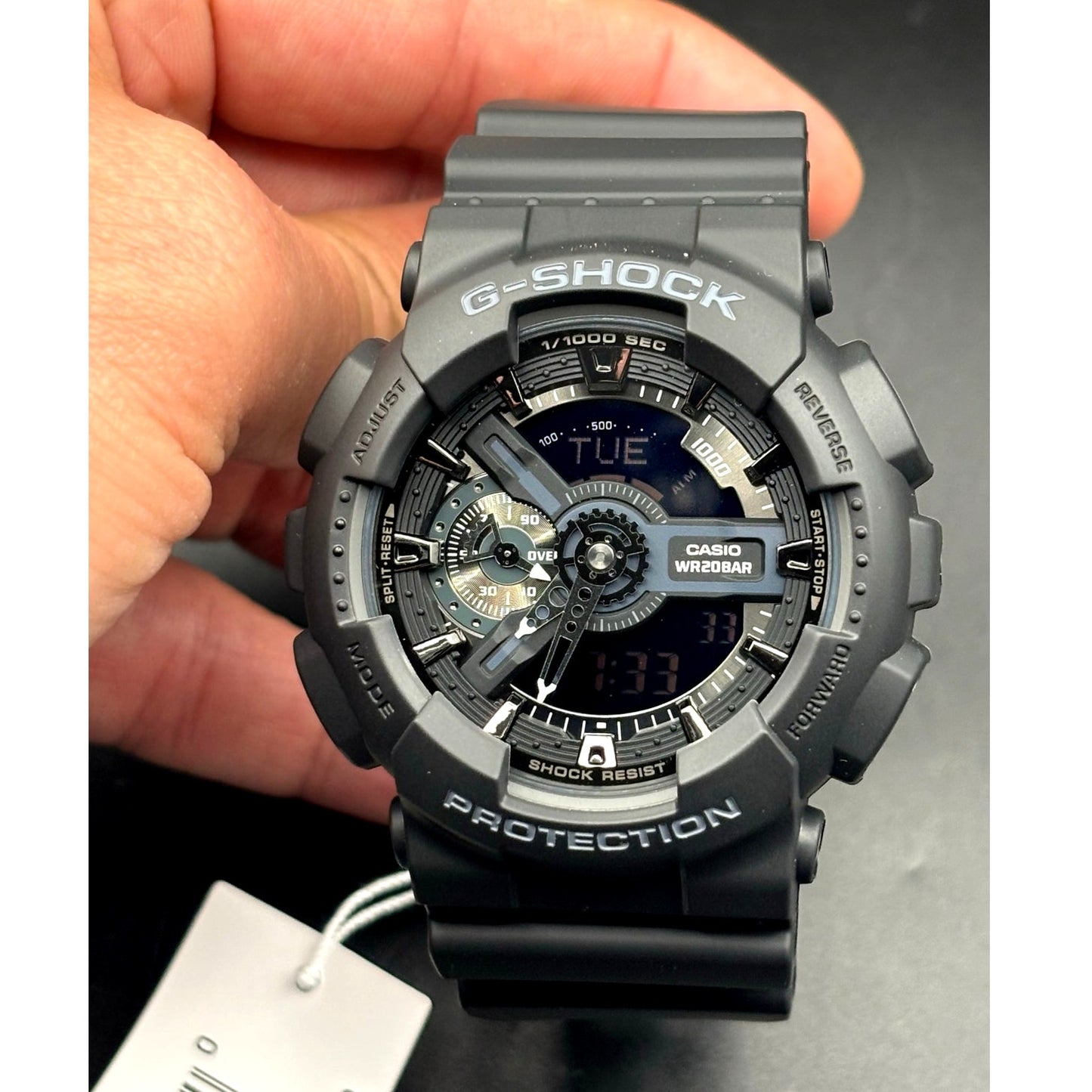 Casio G Shock GA110-1B Black Analog Digital 200M Shock Resistant Men’s Watch NIB