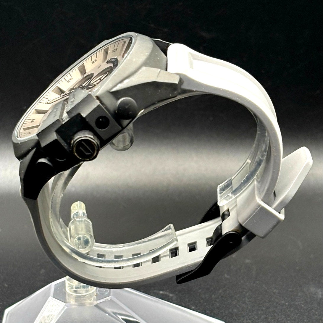 Diesel DZ4496 Mega Chief Men’s Chronograph Gray Dial Silicone Strap 51mm Watch