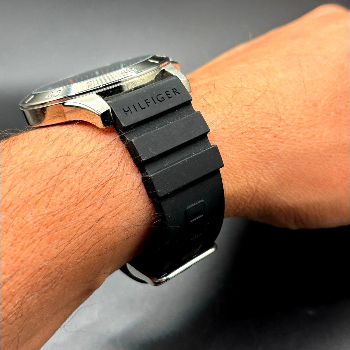 Tommy Hilfiger Ryan 1710539 Black Dial Silicone Strap Men's Watch NIB